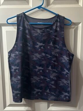 Eddie Bauer Navy and Gray Camo Performance Tank
